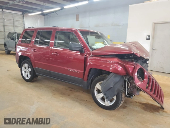 2015 Jeep Patriot Limited with VIN 1C4NJRCB7FD207412, listed as a Copart auction lot 59333755 with Not provided miles and Salvage title. Bid and sale history available at DreamBid. Image 4.
