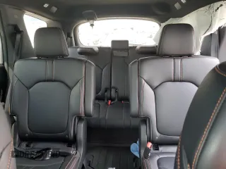2024 Honda Pilot TrailSport z VIN 5FNYG1H60RB045659, wystawiony jako Copart lot #58575955 z przebiegiem 16 681 mil mil oraz Szkoda całkowita • Salvage title. Historia ofert i sprzedaży dostępna na DreamBid. Obrazek 10.