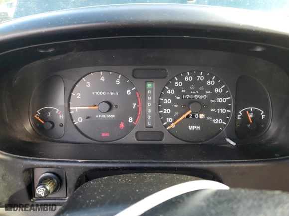 1999 Isuzu Rodeo S with VIN 4S2CM58W7X4359649, listed as a Copart auction lot 83450174 with 171,940 mi miles and Salvage Title. Bid and sale history available at carsss.com. Image 9.