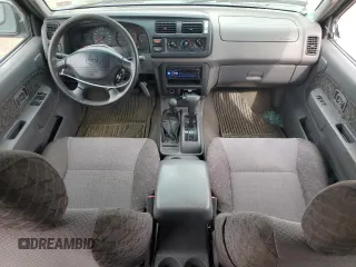 2000 Nissan Xterra XE z VIN 5N1ED28Y3YC512700, wystawiony jako Copart lot #45238875 z przebiegiem 211 393 mil mil oraz Czysty tytuł • Clean title. Historia ofert i sprzedaży dostępna na DreamBid. Obrazek 8.