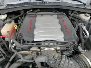 2022 Chevrolet Camaro 1SS z VIN 1G1FF1R76N0125292, wystawiony jako Copart lot #67129395 z przebiegiem 53 953 mil mil oraz Szkoda całkowita • Salvage title. Historia ofert i sprzedaży dostępna na DreamBid. Obrazek 13.
