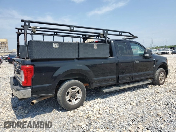 2017 Ford F-250 XLT with VIN 1FT7X2A67HED80817, listed as a Copart auction lot 50188445 with 328,987 mi miles and Clean title. Bid and sale history available at DreamBid. Image 3.