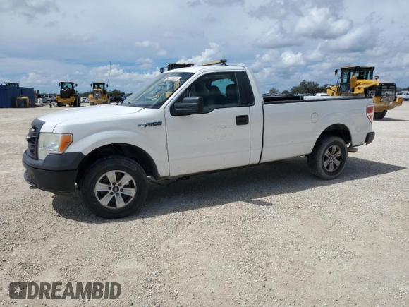 2013 Ford F-150 XL with VIN 1FTMF1EM2DKD10744, listed as a Copart auction lot 45233825 with 101,961 mi miles and Salvage Title. Bid and sale history available at carsss.com. Image 1.
