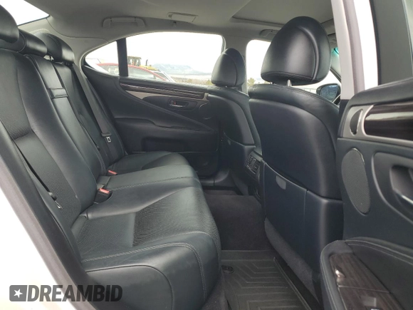 2017 Lexus LS 460 with VIN JTHCL5EF9H5028312, listed as a Copart auction lot 50849665 with 67,661 mi miles and Salvage title. Bid and sale history available at DreamBid. Image 10.