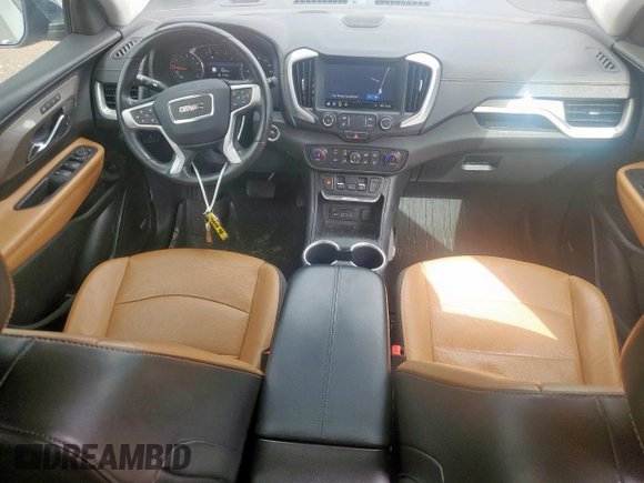 2020 GMC Terrain SLT z VIN 3GKALPEX1LL295440, wystawiony jako Copart lot #56428035 z przebiegiem 132 303 mil mil oraz Czysty tytuł • Clean title. Historia ofert i sprzedaży dostępna na DreamBid. Obrazek 8.