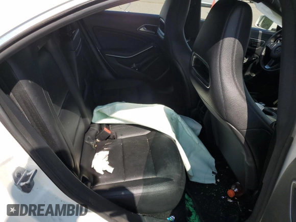2015 Mercedes-Benz CLA 250 with VIN WDDSJ4EB1FN221051, listed as a Copart auction lot 61339363 with 120,236 mi miles and . Bid and sale history available at DreamBid. Image 10.
