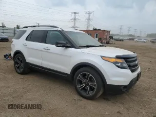 2014 Ford Explorer Sport with VIN 1FM5K8GT0EGB82176, listed as a Copart auction lot 60896715 with 129,576 mi miles and Salvage title. Bid and sale history available at DreamBid. Image 4.