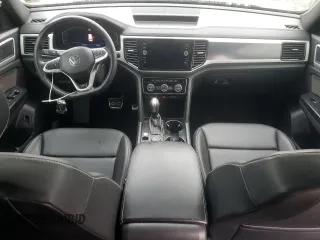 2021 Volkswagen Atlas SEL with VIN 1V2SE2CA1MC205081, listed as a Copart auction lot 48552105 with 81,044 mi miles and Salvage title. Bid and sale history available at DreamBid. Image 8.