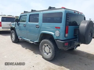 2007 Hummer H2 SUV z VIN 5GRGN23U17H102931, wystawiony jako IAAI lot #42262922 z przebiegiem 299 804 mil mil oraz . Historia ofert i sprzedaży dostępna na DreamBid. Obrazek 3.