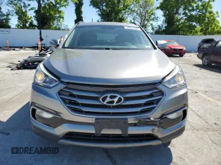 2017 Hyundai Santa Fe 2.4L z VIN 5NMZU3LB2HH025486, wystawiony jako Copart lot #58055185 z przebiegiem 120 364 mil mil oraz Szkoda całkowita • Salvage title. Historia ofert i sprzedaży dostępna na DreamBid. Obrazek 5.