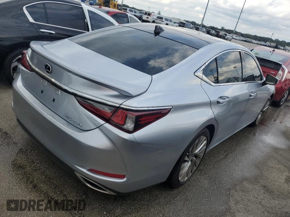 2022 Lexus ES with VIN 58AFZ1B18NU123996, listed as a Copart auction lot 74600884 with 11,788 mi miles and Salvage Title. Bid and sale history available at carsss.com. Image 3.