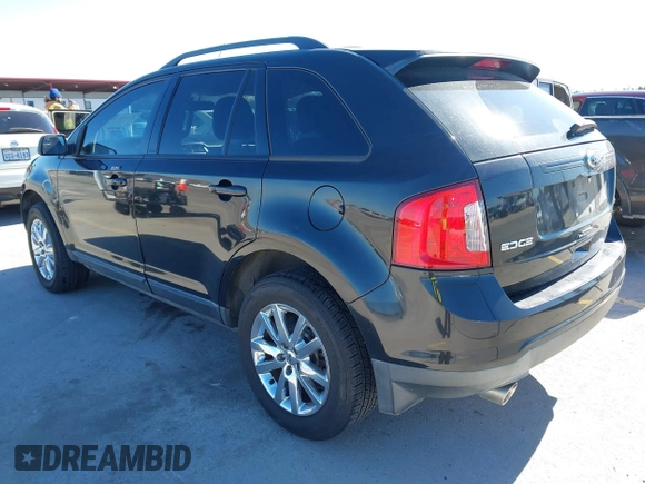 2013 Ford Edge SEL with VIN 2FMDK3JC8DBC54111, listed as a IAAI auction lot 41370384 with 141,419 mi miles. Bid and sale history available at carsss.com. Image 3.