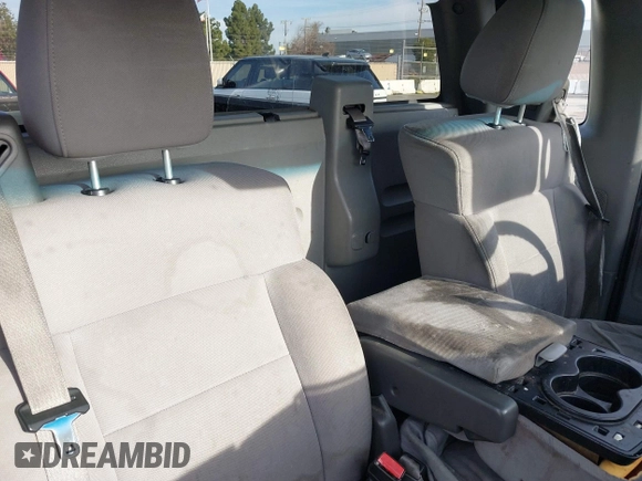 2005 Ford F-150 XL с VIN 1FTRF122X5NB96596, выставлен на аукционе IAAI как лот 41567669 с пробегом Не указан миль и . История ставок и продаж доступна на DreamBid. Изображение 8.