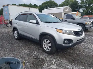 2013 Kia Sorento LX with VIN 5XYKTDA20DG347612, listed as a IAAI auction lot 42809304 with 115,452 mi miles and . Bid and sale history available at DreamBid. Image 1.