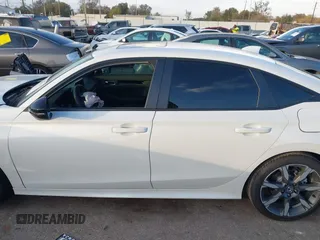 2025 Honda Civic Sedan Hybrid Sport with VIN 2HGFE4F82SH312871, listed as a IAAI auction lot 41134931 with 1,538 mi miles. Bid and sale history available at carsss.com. Image 14.