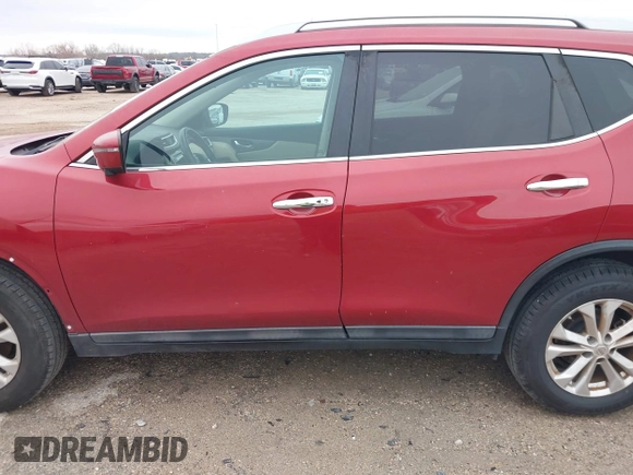 2016 Nissan Rogue SL with VIN 5N1AT2MT5GC745262, listed as a IAAI auction lot 41271388 with 122,696 mi miles. Bid and sale history available at carsss.com. Image 14.