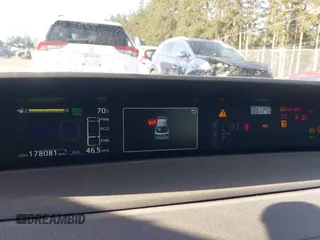 2020 Toyota Prius L Eco with VIN JTDKARFU5L3124692, listed as a IAAI auction lot 42019339 with 178,081 mi miles. Bid and sale history available at carsss.com. Image 7.