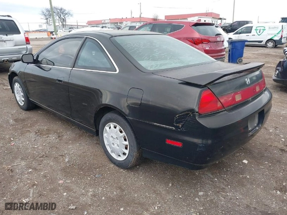 2001 Honda Accord Cpe EX with VIN 1HGCG32501A012049, listed as a IAAI auction lot 41541440 with 229,308 mi miles. Bid and sale history available at carsss.com. Image 3.