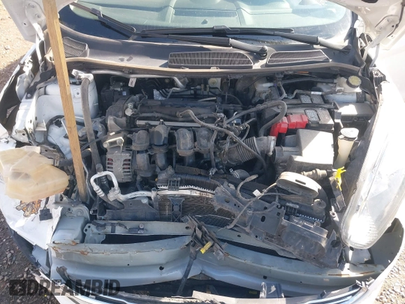 2018 Ford Fiesta S z VIN 3FADP4AJ2JM136775, wystawiony jako IAAI lot #42136725 z przebiegiem 47 072 mil mil oraz . Historia ofert i sprzedaży dostępna na DreamBid. Obrazek 10.