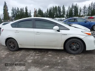 2015 Toyota Prius Four with VIN JTDKN3DU4F0471103, listed as a IAAI auction lot 41766898 with 88,773 mi miles. Bid and sale history available at carsss.com. Image 13.