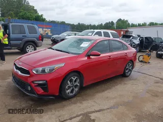 2019 Kia Forte LXS z VIN 3KPF24AD4KE063447, wystawiony jako IAAI lot #42278872 z przebiegiem 70 362 mil mil oraz . Historia ofert i sprzedaży dostępna na DreamBid. Obrazek 21.