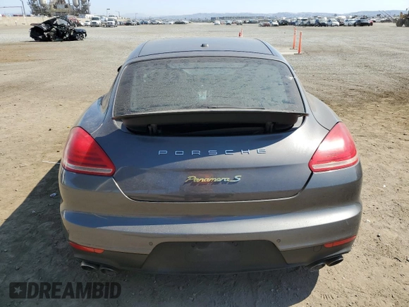 2014 Porsche Panamera S E-Hybrid z VIN WP0AD2A78EL044818, wystawiony jako Copart lot #65864484 z przebiegiem 141 423 mil mil oraz Szkoda całkowita • Salvage title. Historia ofert i sprzedaży dostępna na DreamBid. Obrazek 6.