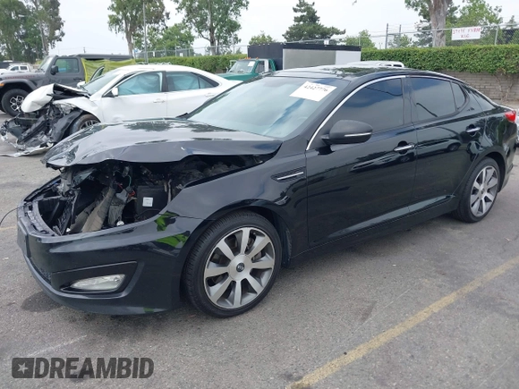 2012 Kia Optima SX z VIN 5XXGR4A68CG016223, wystawiony jako IAAI lot #42427776 z przebiegiem 136 653 mil mil oraz . Historia ofert i sprzedaży dostępna na DreamBid. Obrazek 18.