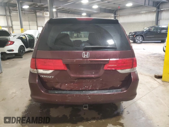 2008 Honda Odyssey LX z VIN 5FNRL38248B056607, wystawiony jako Copart lot #62271995 z przebiegiem 168 714 mil mil oraz Szkoda całkowita • Salvage title. Historia ofert i sprzedaży dostępna na DreamBid. Obrazek 6.