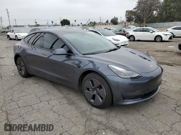 2023 Tesla Model 3 z VIN 5YJ3E1EA3PF620536, wystawiony jako Copart lot #54509885 z przebiegiem 11 483 mil mil oraz Szkoda całkowita • Salvage title. Historia ofert i sprzedaży dostępna na DreamBid. Obrazek 4.