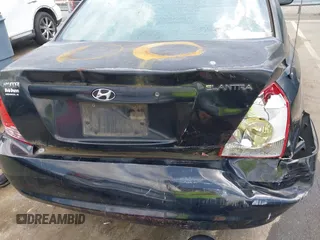 2006 Hyundai Elantra GLS с VIN KMHDN46D26U297046, выставлен на аукционе IAAI как лот 42152608 с пробегом 227 007 миль миль и . История ставок и продаж доступна на DreamBid. Изображение 16.