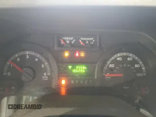 2013 Ford Econoline Cargo Commercial z VIN 1FTNE2EL7DDA00050, wystawiony jako Copart lot #58330445 z przebiegiem 166 206 mil mil oraz Szkoda całkowita • Salvage title. Historia ofert i sprzedaży dostępna na DreamBid. Obrazek 9.