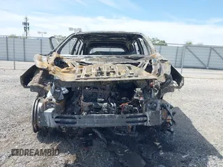 2017 Kia Sorento LX с VIN 5XYPGDA32HG281721, выставлен на аукционе IAAI как лот 42374356 с пробегом Не указан миль и . История ставок и продаж доступна на DreamBid. Изображение 6.