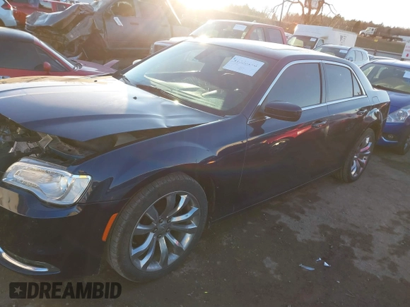 2017 Chrysler 300 Limited with VIN 2C3CCAAG0HH603628, listed as a IAAI auction lot 41333198 with 85,912 mi miles. Bid and sale history available at carsss.com. Image 15.
