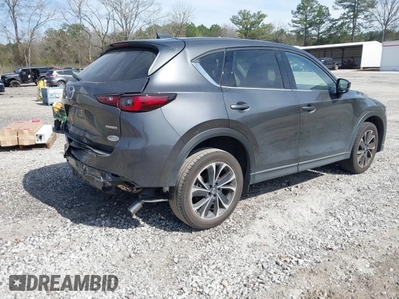 2022 Mazda CX-5 2.5 S Premium Plus Package with VIN JM3KFBEM3N1572722, listed as a IAAI auction lot 41833372 with 17,740 mi miles. Bid and sale history available at carsss.com. Image 4.
