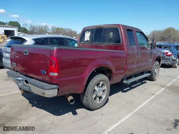 2006 Ford Super Duty F-250 XL with VIN 1FTSX21P06ED33807, listed as a IAAI auction lot 41824991 with 179,423 mi miles. Bid and sale history available at carsss.com. Image 4.