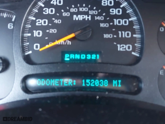 2005 Chevrolet Tahoe Z71 with VIN 1GNEK13Z35R226575, listed as a IAAI auction lot 41991713 with 152,038 mi miles. Bid and sale history available at carsss.com. Image 12.