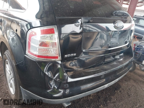 2009 Ford Edge SE with VIN 2FMDK36C09BA85301, listed as a IAAI auction lot 41950434 with 180,485 mi miles. Bid and sale history available at carsss.com. Image 6.