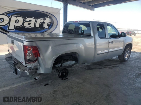 2013 GMC Sierra 1500 SLE z VIN 1GTR1VE01DZ263612, wystawiony jako Copart lot #58094935 z przebiegiem 342 269 mil mil oraz Szkoda całkowita • Salvage title. Historia ofert i sprzedaży dostępna na DreamBid. Obrazek 3.