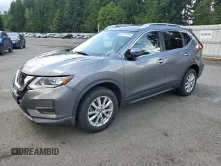 2017 Nissan Rogue SV z VIN KNMAT2MV9HP578095, wystawiony jako Copart lot #61215775 z przebiegiem 108 192 mil mil oraz Szkoda całkowita • Salvage title. Historia ofert i sprzedaży dostępna na DreamBid. Obrazek 1.