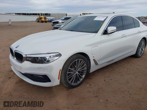 2018 BMW 5 Series 530e xDrive with VIN WBAJB1C55JB374652, listed as a IAAI auction lot 41812287 with 84,593 mi miles and . Bid and sale history available at carsss.com. Image 16.