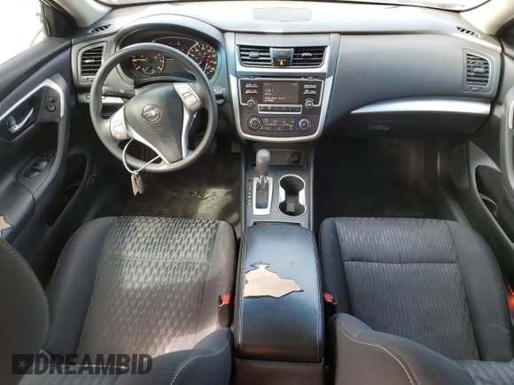 2017 Nissan Altima SR with VIN 1N4AL3AP7HC233091, listed as a Copart auction lot 55897935 with 247,335 mi miles and Clean Title. Bid and sale history available at DreamBid. Image 8.