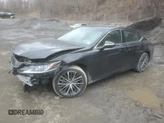 2022 Lexus ES 250 with VIN 58AD11D16NU009944, listed as a Copart auction lot 47650855 with 25,774 mi miles and Salvage title. Bid and sale history available at DreamBid. Image 1.