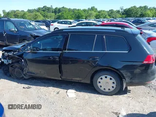 2015 Volkswagen Golf S с VIN 3VWCA7AUXFM504921, выставлен на аукционе IAAI как лот 42373589 с пробегом 224 135 миль миль и . История ставок и продаж доступна на DreamBid. Изображение 14.