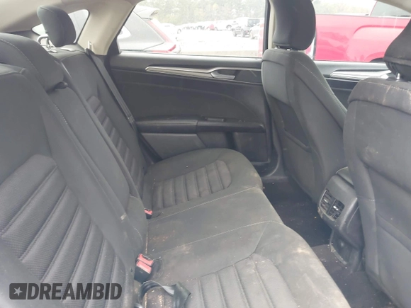 2017 Ford Fusion SE z VIN 3FA6P0H77HR309263, wystawiony jako IAAI lot #41914769 z przebiegiem 136 833 mil mil oraz . Historia ofert i sprzedaży dostępna na DreamBid. Obrazek 8.