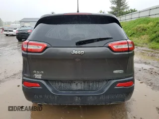 2016 Jeep Cherokee Latitude z VIN 1C4PJMCB0GW163707, wystawiony jako Copart lot #57449945 z przebiegiem 181 382 mil mil oraz Czysty tytuł • Clean title. Historia ofert i sprzedaży dostępna na DreamBid. Obrazek 6.