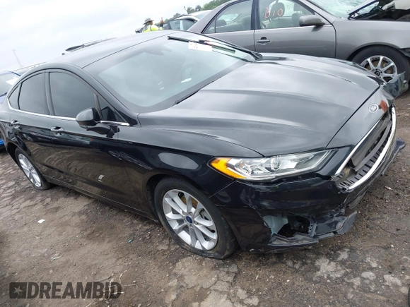 2020 Ford Fusion SE z VIN 3FA6P0HD5LR178607, wystawiony jako IAAI lot #42094774 z przebiegiem 123 341 mil mil oraz . Historia ofert i sprzedaży dostępna na DreamBid. Obrazek 1.