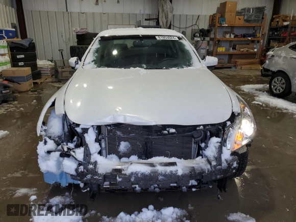 2015 Infiniti Q40 with VIN JN1CV6AR4FM524190, listed as a Copart auction lot 81953024 with 94,821 mi miles and Salvage Title. Bid and sale history available at carsss.com. Image 5.