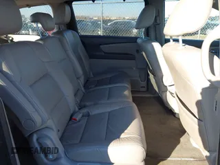 2014 Honda Odyssey EX-L with VIN 5FNRL5H61EB079739, listed as a IAAI auction lot 41659048 with 137,012 mi miles and . Bid and sale history available at carsss.com. Image 8.