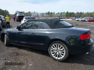 2013 Audi A5 Premium Plus with VIN WAULFAFH8DN015687, listed as a IAAI auction lot 41912597 with 114,218 mi miles. Bid and sale history available at carsss.com. Image 3.