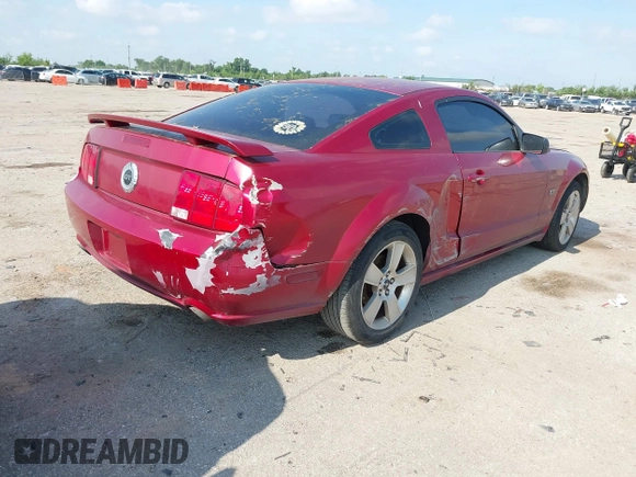 2006 Ford Mustang GT Deluxe с VIN 1ZVFT82H865196619, выставлен на аукционе IAAI как лот 42408724 с пробегом 199 280 миль миль и . История ставок и продаж доступна на DreamBid. Изображение 4.